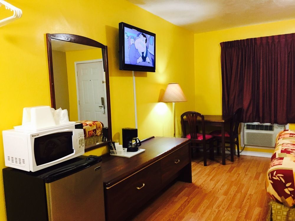 City Center Motel Medford Bagian luar foto