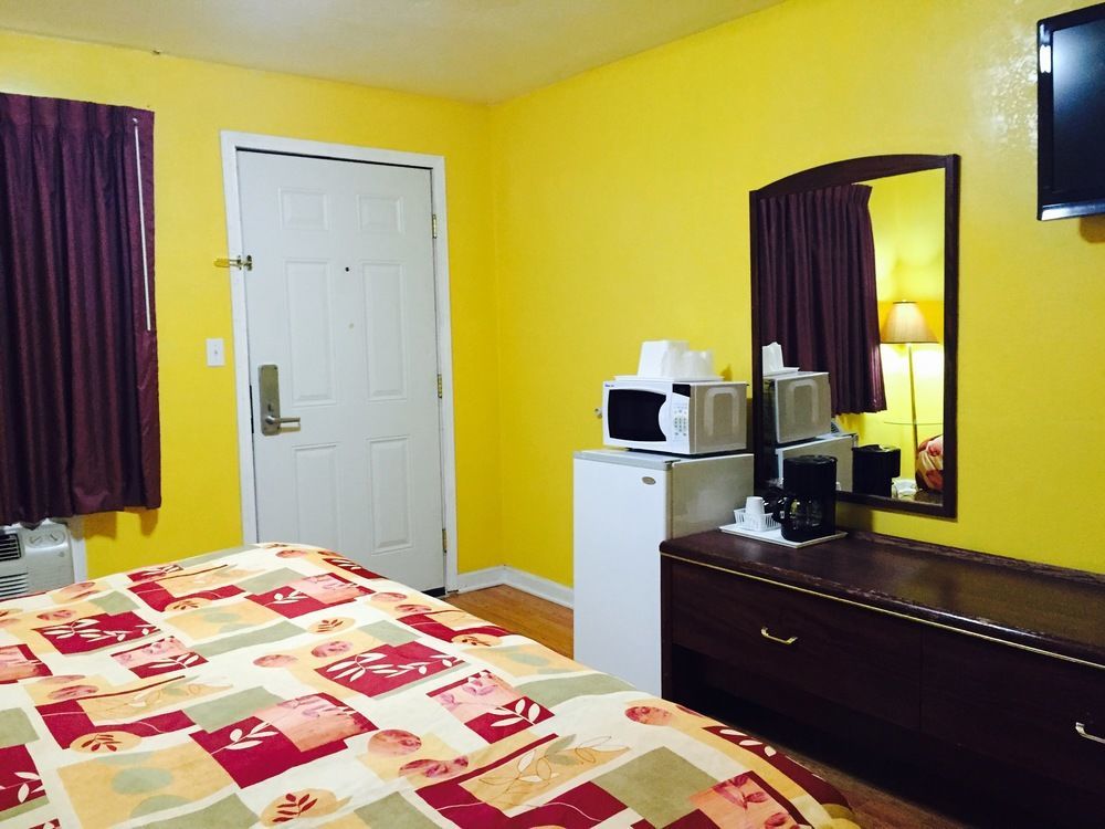 City Center Motel Medford Bagian luar foto